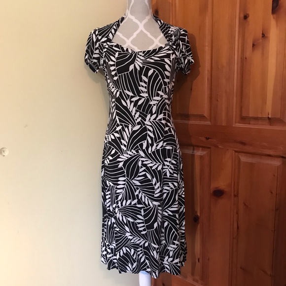 Linea Domani Dresses & Skirts - Linea Domani Dress